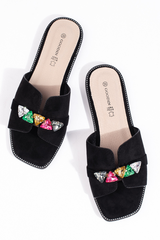 melnas krāsas čības melnas krāsas čības