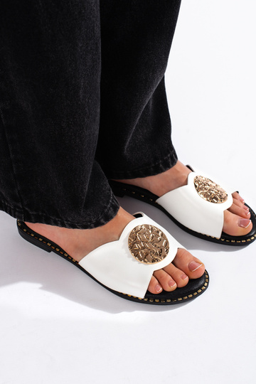 Eleganta stila balta krāsa... 2