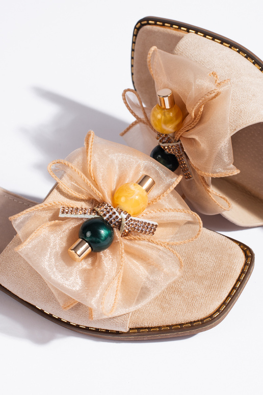 smilšu krāsas   čības smilšu krāsas   čības