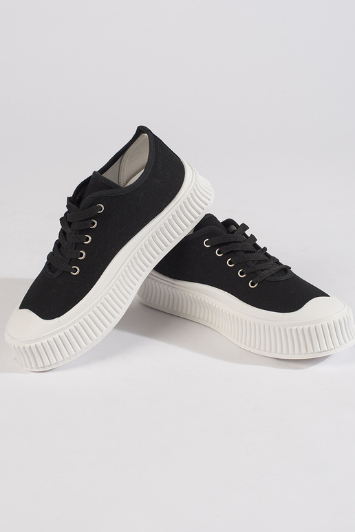 Melnas krāsas sieviešu apavi ar...