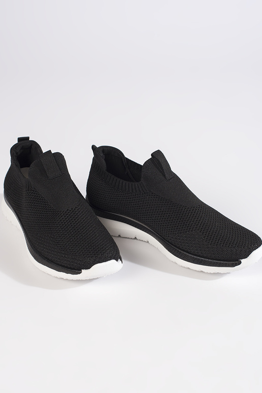 sieviešu apavi  Melnas krāsas sieviešu apavi  Melnas krāsas