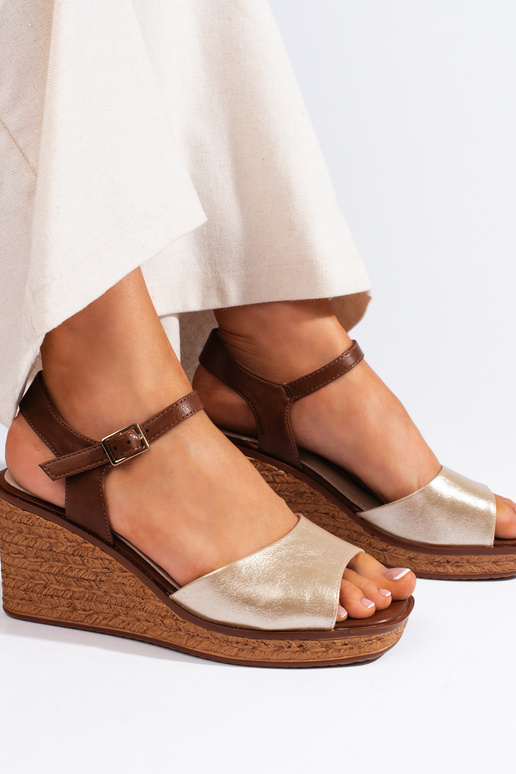 kurpes  Sergio Leone