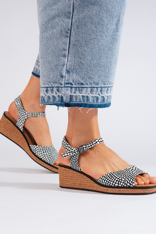 kurpes  Sergio Leone