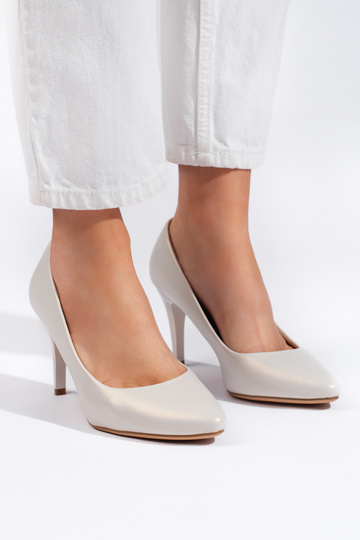 baltas krāsas puszābaki... 2