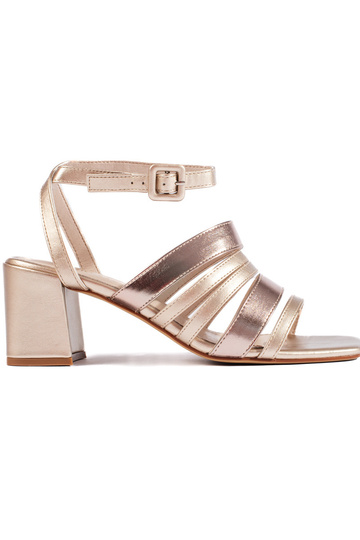 Zelta sieviešu sandales ar...