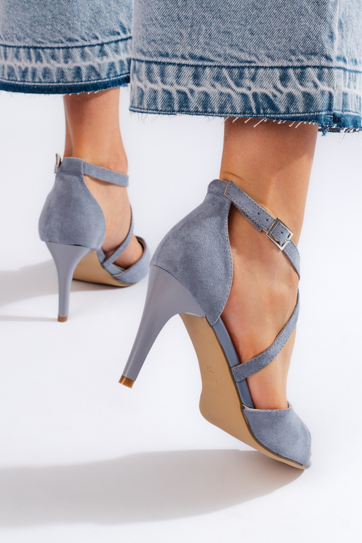 kurpes  Sergio Leone