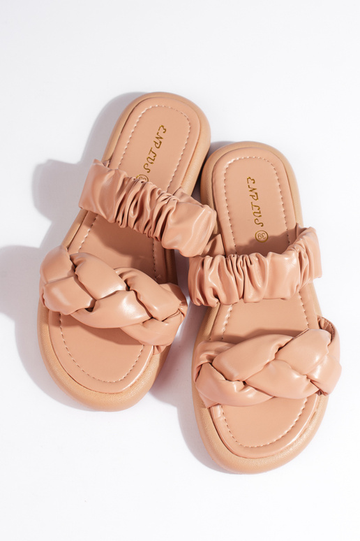 smilšu krāsas  čības