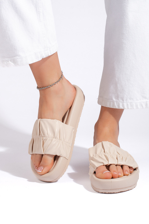 Ziloņkaula krāsas   čības