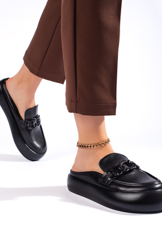 zābaki  Melnas krāsas čības