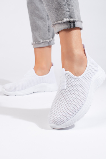 baltas krāsas   sieviešu apavi 2