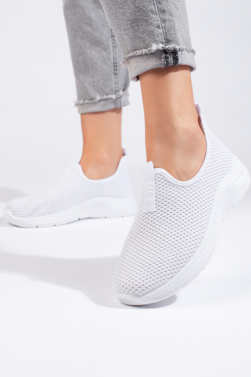 baltas krāsas   sieviešu apavi