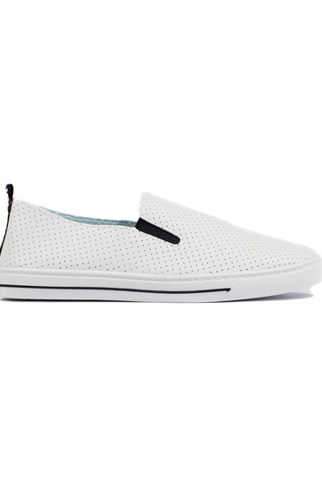 Sieviešu zābaki  balta krāsa