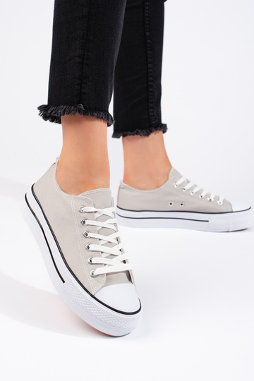 pelēkas krāsas kurpes 2