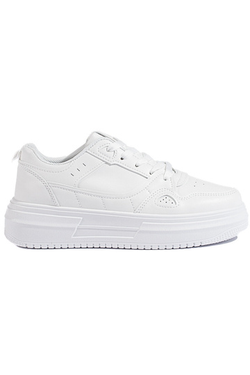 balta krāsa  Sneakers  apavi