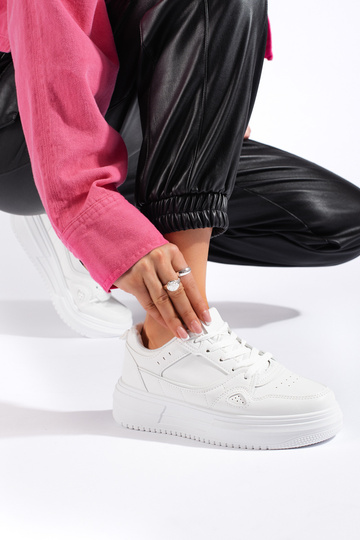 balta krāsa  Sneakers  apavi 2