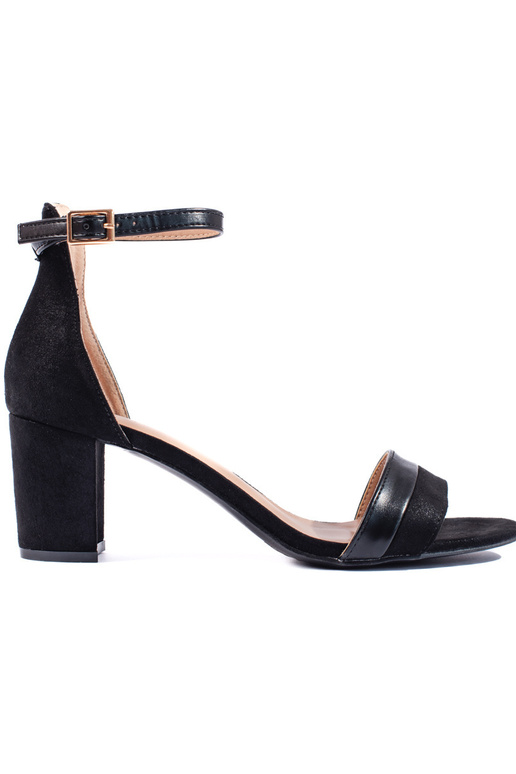 Eleganta stila Melnas krāsas kurpes...