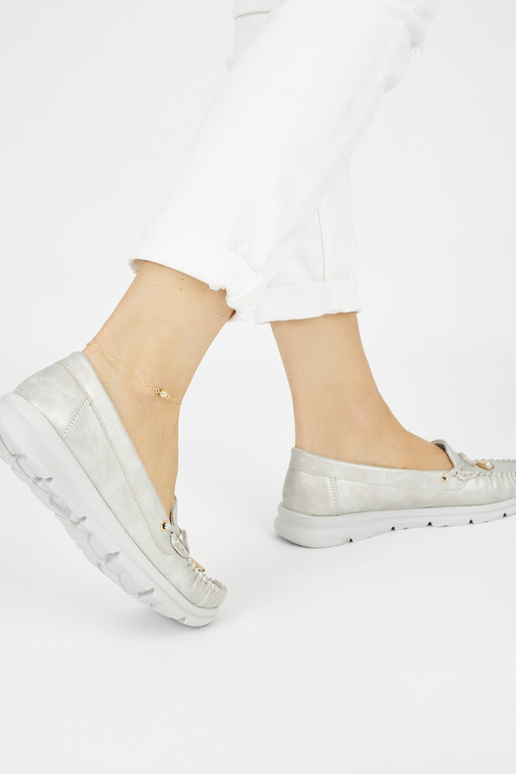 Sudraba krāsas ērti mokasīni no eko ādas