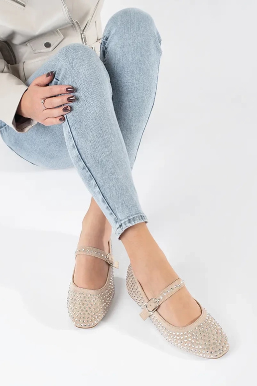 BezoIne sieviešu balerīnas z ćInietkami