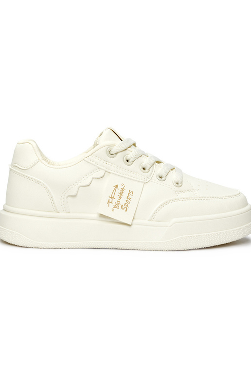 smilšu krāsas Apavi kedu modelī