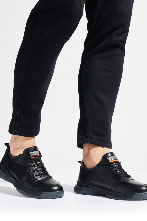 melnas krāsas sporta apavi Vīriešiem