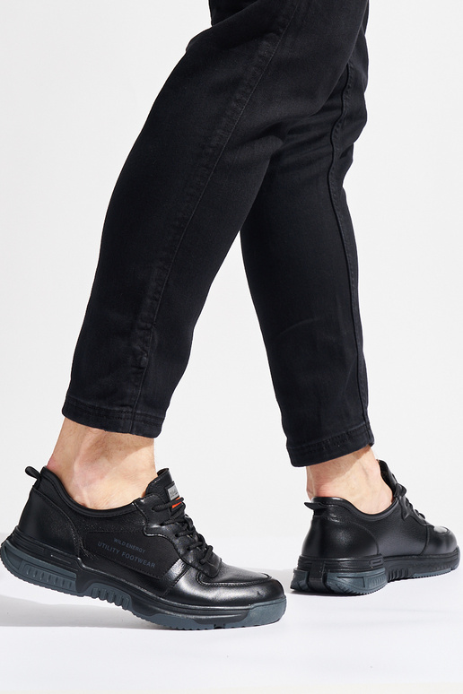 melnas krāsas sporta apavi Vīriešiem