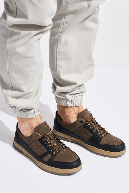 Melns-brūnas krāsas Vīriešiem...