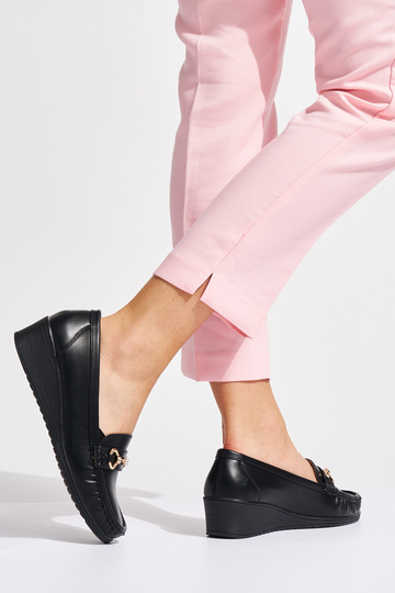 melnas krāsas sieviešu... 2