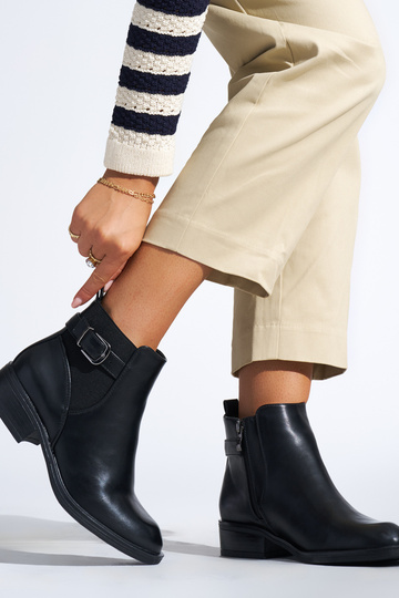 melnas krāsas klasika... 2