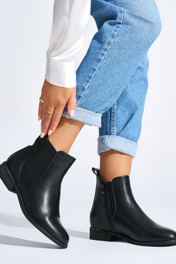 melnas krāsas klasika... 2