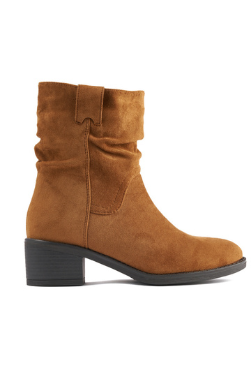 brūnas krāsas sieviešu zābaki