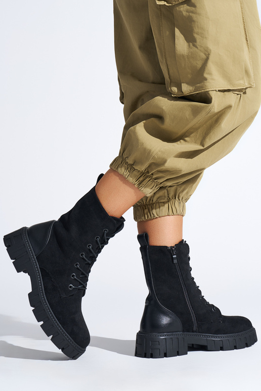 melnas krāsas mežģīņots sieviešu zābaki