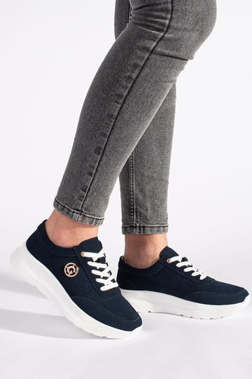 tumši zilas krāsas āda... 2