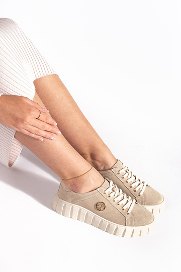 Ziloņkaula krāsas kurpes ar... 2