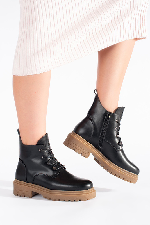 melnas krāsas sasiets zābaki na...