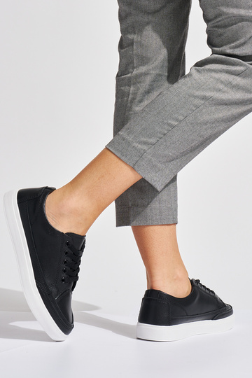 melnas krāsas āda Sieviešu... 2