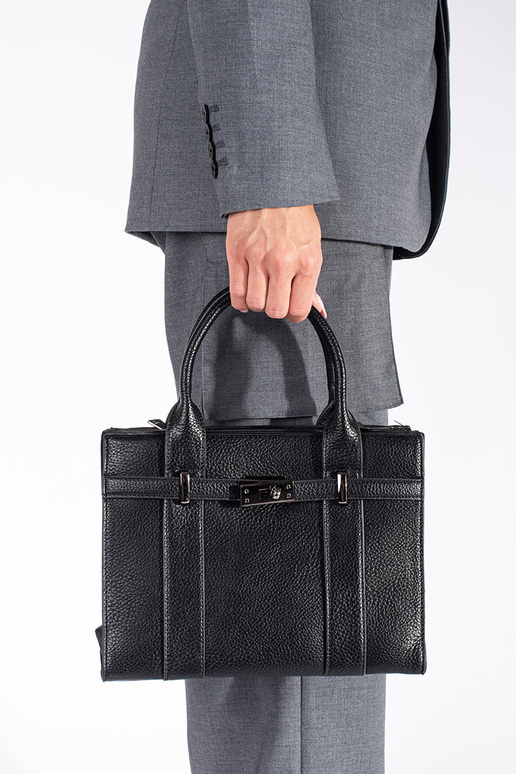 Melnas krāsas klasika eleganta...