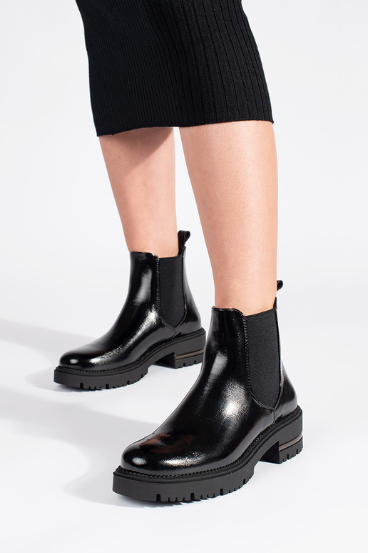 Laque sieviešu zābaki ar platformu... Laque sieviešu zābaki ar platformu...