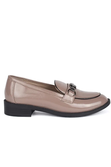 Laque smilšu krāsas...