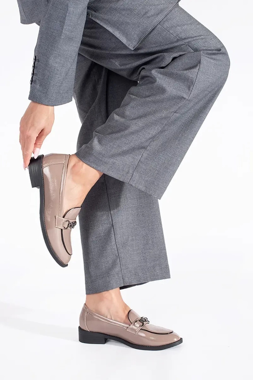 Laque smilšu krāsas Sieviešu mokasīni Laque smilšu krāsas Sieviešu mokasīni