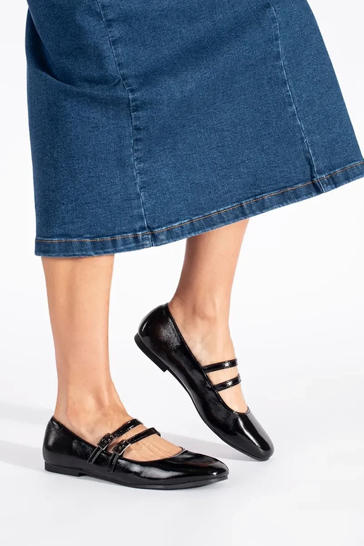 melnas krāsas lakots balerīnas ar...