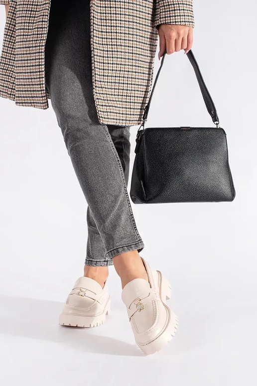 smilšu krāsas Sieviešu mokasīni ar... smilšu krāsas Sieviešu mokasīni ar...