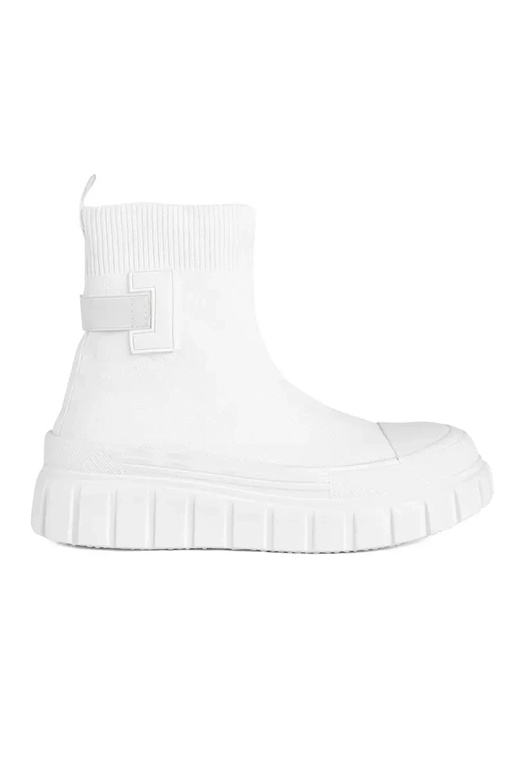 baltas krāsas augsts kurpes ar platformu