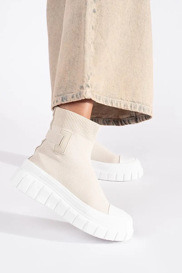 ziloņkaula augstas... 2