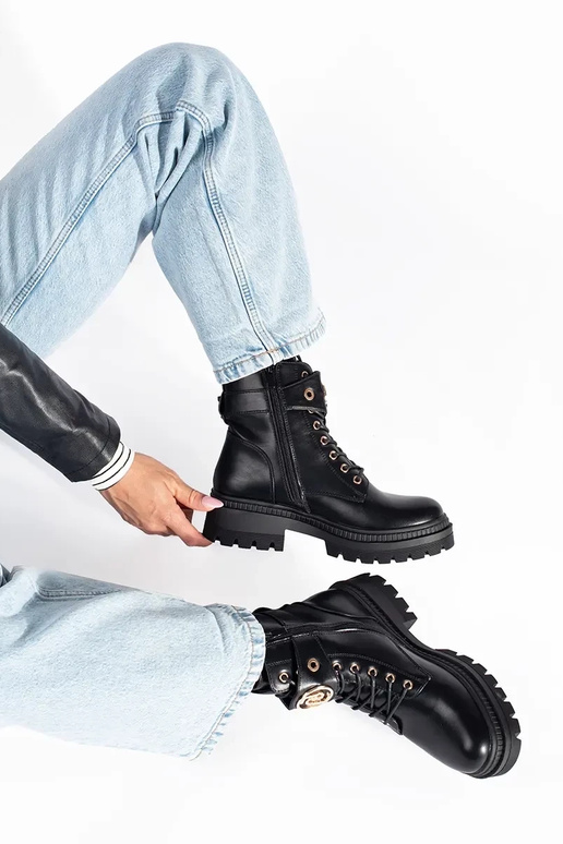 melnas krāsas sieviešu zābaki ar...