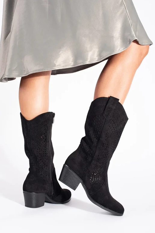 melnas krāsas ažūra kovboju zābaki...