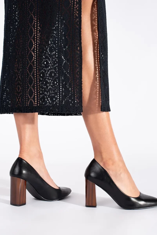 Eleganta stila Melnas krāsas...