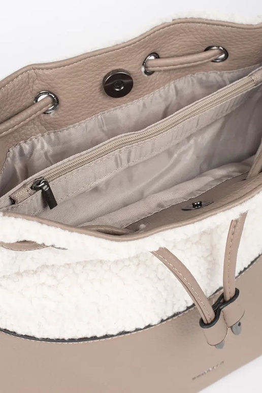 Eleganta somiņa ar kažokādu...