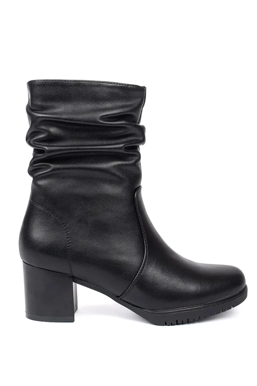 Melnas ādas sieviešu apavi ar...