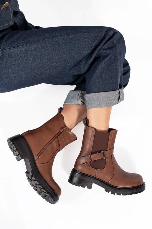 brūnas ādas Sieviešu apavi ar... brūnas ādas Sieviešu apavi ar...