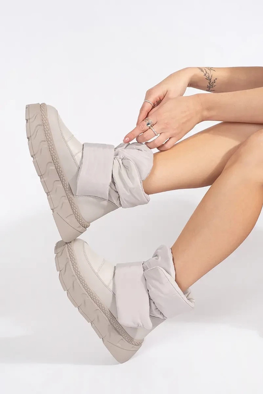 Pelēkas krāsas izolēts Sieviešu... Pelēkas krāsas izolēts Sieviešu...